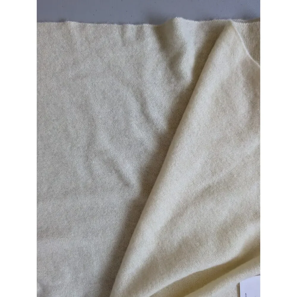 NWT White + Warren 100% Cashmere Travel Wrap 81'' X 36'' Lemonade #9A607
